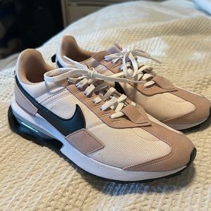 Nike Air Max PRe-day